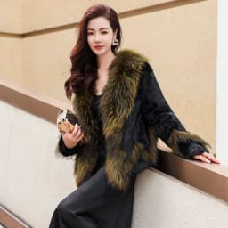 Women Winter Real Rabbit Fur Coat With Raccoon Fur Trimming Fashion Warm Luxury Long Sleeve Genuine Fur Jacket Female Outwear