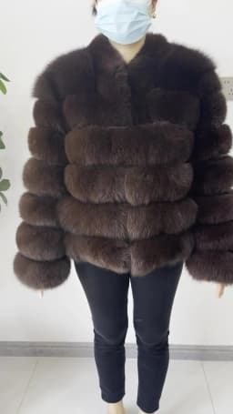 2026 NEW Style Real Fur Coat Women Short Fox Fur Coat Real Natural Winter Jacket High Quality NEW Fur Zipper Sleeve Jacket Vest