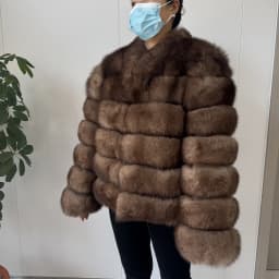 2026 NEW Style Real Fur Coat Women Short Fox Fur Coat Real Natural Winter Jacket High Quality NEW Fur Zipper Sleeve Jacket Vest