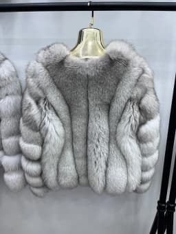 Women Fashion Real Fox Fur Coat Natural Fox Fur Jacket Luxury Fur Coat Mid-length High Quality Long Sleeve Outwear Hot Sale