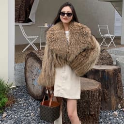 Women's Raccoon Dog Fur Jacket Winter Korean Style Short Slim Fit Large Lapel Sexy Office Lady Real Fur Coat 2025 Fashion