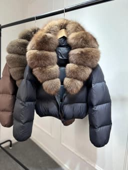 2025 New Winter Real Huge Natural Fox Fur Collar Thicken Warm 90% White Duck Down Jacket Women Casual Short Puffer Fur Coats