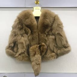 New Arrival Women Real 100% Natural Fox Fur Coats Autumn Winter Wholeskin Fox Fur Short Style Jacket Warm Real Fox Fur Overcoats
