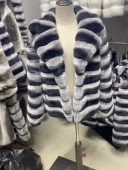 2026New Fashion Winter Women Chinchilla Full Pelt Fur Short Coat Real Rex Rabbit Fur Warm Thick Luxury Outwear Female Jacket