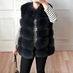 2023 New Women's Winter Real Fur Coat High Quality Natural Fox Fur Vest Fashion Luxurious Warm Sleeveless Dark buckle jacket