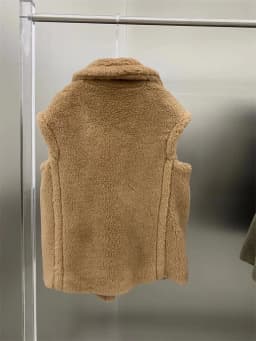 Teddy Bear Coat Camel Sleeveless Coat Winter Women Warm Jacket Sand Brown Alpaca Coat Women Loose Fashion Casual Commute 2022New