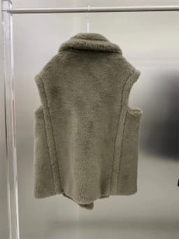 Teddy Bear Coat Camel Sleeveless Coat Winter Women Warm Jacket Sand Brown Alpaca Coat Women Loose Fashion Casual Commute 2022New