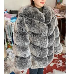 QUEENTINA Natural Fox Fur Coats Fashion New Women's Very Warm And Stylish Jacket Vest Stand Collar Leather Coat Women Winter