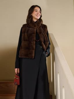 HDHOHR 2026 New Luxury Real Mink Fur Vast Full Pelt Fur Coats Fashion Natural Mink Fur Jackets Winter Female Fur Warm Vast