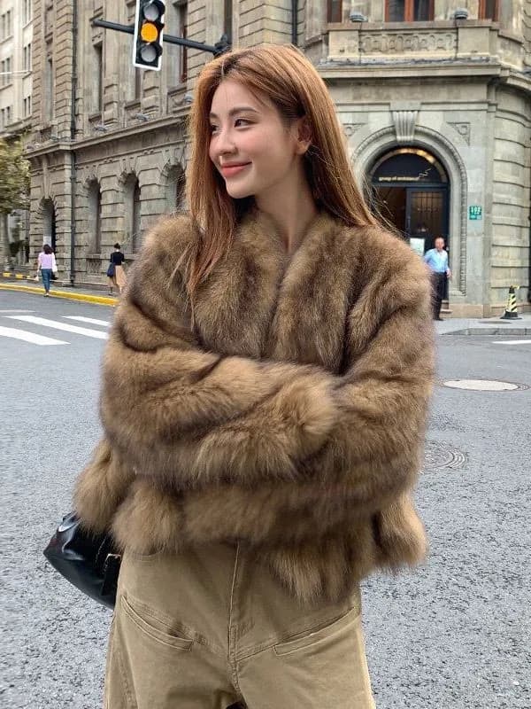 Fashionable Short Fur Coat Women's Stand Collar Young Style Pelt Simulation Warmth Casual Commute Windbreaker Chinese Pro...