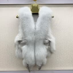 2026 Women Luxury 100% Genuine Real Fox Fur Vest Natural Soft Fox Fur Sleeveless Jacket New Lady Quality Warm Real Fox Fur Gilet