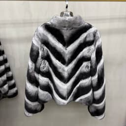 Women Natural Real Rex Rabbit Fur Coat Faux Chinchilla Pattern V‑Neck Short Jacket Natural Fur Coat Winter Warm Luxury Outerwear