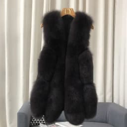 Fox Fur Short Vest Women's 2023 New Full Leather Fur Tank Top with Slender Temperament and Winter Fur Integrated Coat