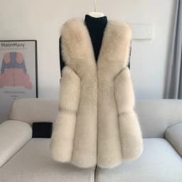 Fox Fur Short Vest Women's 2023 New Full Leather Fur Tank Top with Slender Temperament and Winter Fur Integrated Coat