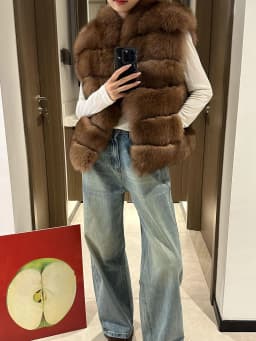 Elegant Fur Jacket Women's Fashion Slimming Thickened Vest Fur Leather Outerwear Autumn Winter High-End Sensation Eco-Fri...