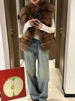 Elegant Fur Jacket Women's Fashion Slimming Thickened Vest Fur Leather Outerwear Autumn Winter High-End Sensation Eco-Fri...