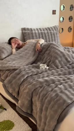 Warm Winter Blanket Milk Velvet Fleece Flannel Soft Thick Plush Blankets for Bed Sofa Single Double Couple Size Fluffy Bedspread
