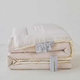 Natural Silk Quilt 100% Mulberry Silk Luxury Soft Quilts for All Season Temperature Control Comforter Reversible Bed Blanket