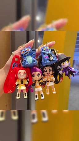 2026 K-pop Idol Group Keychain Rumi Mira Zoey Anime Figure Keyrings PVC Backpack Pendant Birthday Chiritmas Gift Party Favors 키링