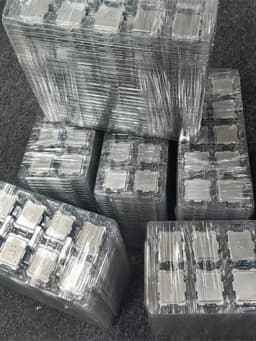 E5 2680 V4 LGA 2011-3 CPU E5 2680V4 2.4Ghz 14-core 28 threads 120W E5-2680V4