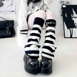 2026 Autumn Lolita Leg Warmers Stripe JK Y2K Style Knitted Leg Sleeves Warm Foot Cover Lady Crochet Heap Heap Socks Boot Cuffs