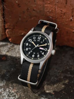 TPW 2026 Luminous 38mm Couple Wrist Watch Arabic Numeral Easy Read Fabric Strap 24hr Date Day Quartz Field Watch