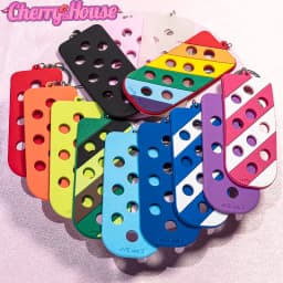 1pcs Black PVC Keychain With Hole Fit Shoe Charms For Car Women Men Kids Metal Pink Colorful Key Rings for Bag Accessories Gifts