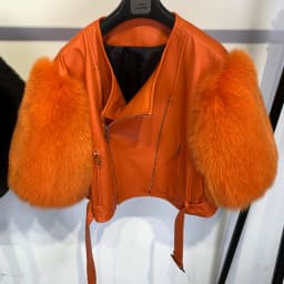 Leather Fur Jacket Natural Fur Sleeve Ladies Short Leather Jacket Real Fox Fur Sleeve Coat Women Autumn 21001-1