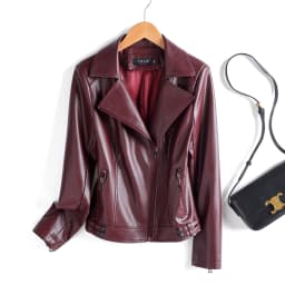 Spring 2026 Short Genuine Leather Jacket Women's Slim Fit Suit Collar Zipper Detailing Commute Style Sheep Skin Coat