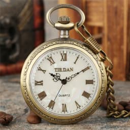 Bronze Retro Roman Numerals Display Quartz Pocket Watch Vintage Pendant Clock for Men Women Fob Sweater Chain / Hanging Chain
