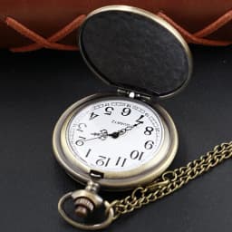 Bronze Mysterious Gemstone Doctor Strange Quartz Pocket Watch Fashionable Nostalgic Necklace Pendant Gift for Men and Women