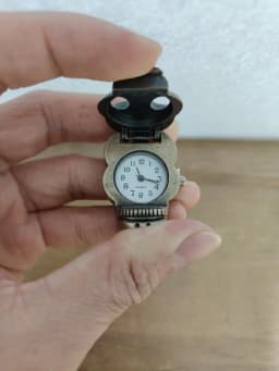 Retro Bronze Steampunk Skull Quartz Pocket Watch Necklace Pendant Clock Chain Men And Women Chain Halloween Gift