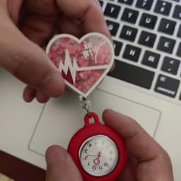 Quicksand Stars Hospital Acrylic Injector & Stethoscope Retractable Nurse Doctor FOB Pocket Watches Clip Hang Medicine Clock