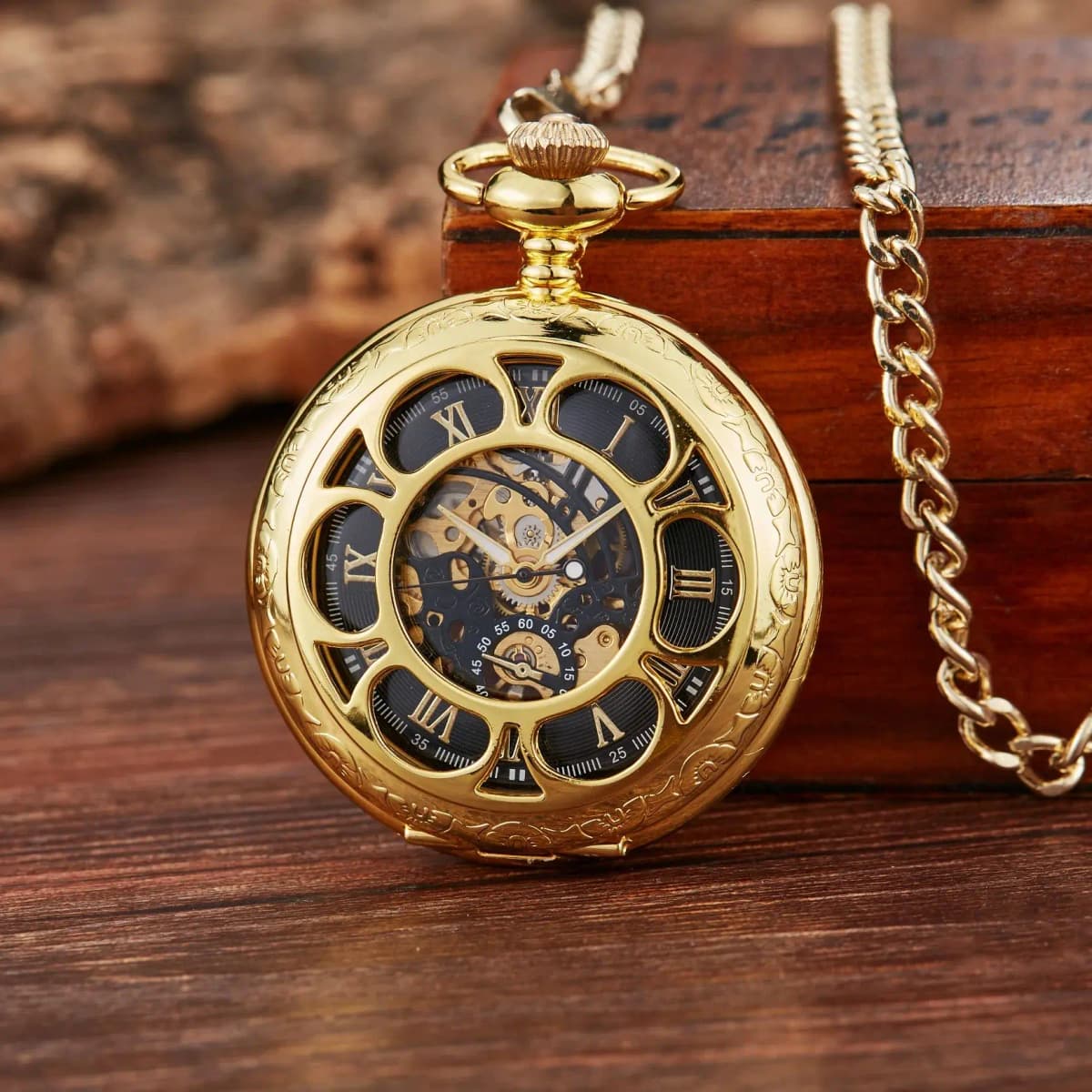 Retro classic mechanical pocket watch luminous petals hollowed out flip cover manual winding men women mechanical pocket watch
