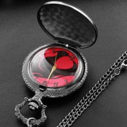 New Black Hero Theme Quartz Pocket Watch Vintage Steampunk Necklace Roman Digital Dial Universal for Men and Women Xh3012