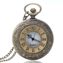 Retro Bronze Hollow Flip Quartz Pocket Watch Roman Numerals Gold Dial Watch Fashionable and Nice Chain Pendant Necklace Gifts