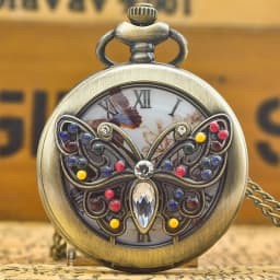 Retro Bronze Steampunk Butterfly Hollowed-Out Engraved Quartz Pocket Watch Necklace Pendant Clock Chain Men And Women Chain Gift