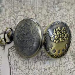 Vintage Bronze Steampunk Rose Carving Quartz Pocket Watch Necklace Pendant Clock Chain Men's and Women's Gift