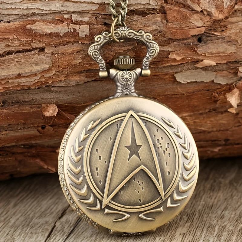 1pc Vintage Shield Pentagram Design Quartz Pocket Watch