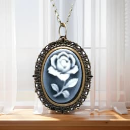 Steampunk Retro Bronze Beauty And Flower-Carved Quartz Pocket Watch Necklace Pendant Clock Chain Women's Gift