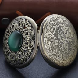 Antique Steampunk Hollow Green Crystal Emerald Imitation Stone Quartz Pocket Watch Necklace Woman Fob Watch TD2130