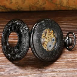 Vintage Luxury Black Metal Mechanical Pocket Watch Steampunk Watches Pin Chain Men Women Pendant Clock Gift With Gift Bag