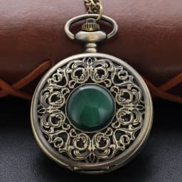 Luxury vintage emerald Quartz Pocket Watch Exquisite Necklace Pendant Fob Chain Vintage Steampunk Pocket Watch Men Women
