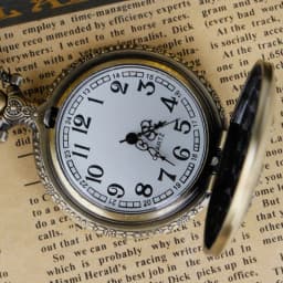 Men’s Vintage Bronze Sailing Ship Pendant Pocket Watch: Distinctive Nautical-Infused Timing Jewelry Watch Gifts