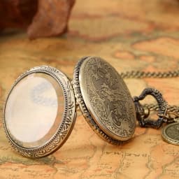 Colorful Roman Numeral Dial Display Quartz Pocket Watch with Necklace Chain Leisure Pendant Gift Men's Clock Exquisite Relogios