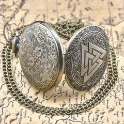 Retro Bronze Steampunk Flip-Top Male And Female Student Gifts Quartz Necklace Valkyry Triangle Commemorative Pocket Watch