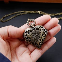 Heart Skeleton Design Vintage Pocket Watch Men Women Best Gift Fob Watch Arabic Digital Dial Pendant Necklace Pocket Watch
