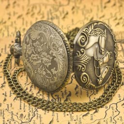 Retro Charm Neutral Fashion Three Horse Carving Quartz Steampunk Pocket Watch Men's and Women's Necklace Pendant Gift