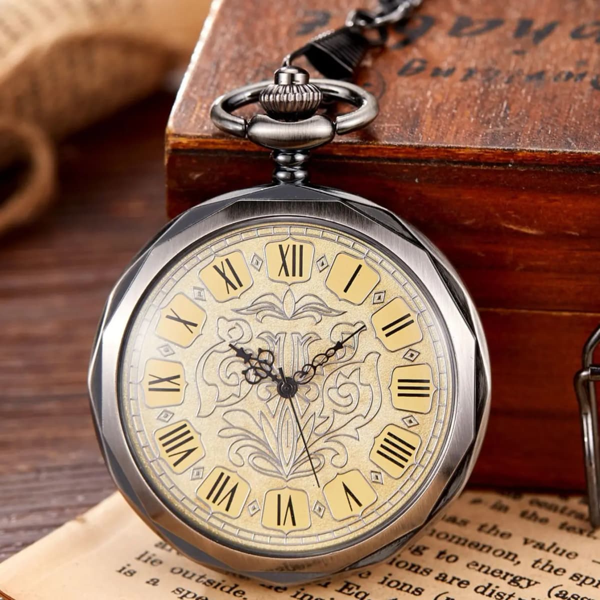 Hexagonal Mechanical Pocket Watch Golden Sliver Bronze Hollow Fob Chain With Box Men Women Lady Watches Mens Vintage Gifts