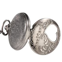 Antique Hollow Love Heart Cartoon Theme Quartz Pocket Watch Dome Kano Women Cosplay Fans Fashion Sweater Chain Necklace Pendant